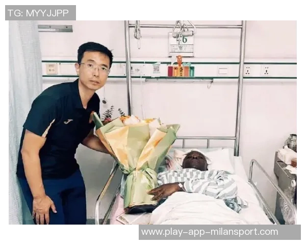 铜梁龙总经理慰问阿萨莫阿阿萨莫阿向张志雄表达理解与支持 铜梁龙总经理慰问阿萨莫阿阿萨莫阿向张志雄表达理解与支持