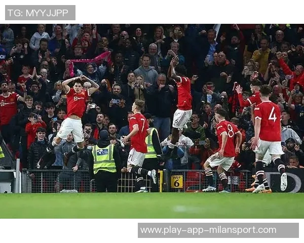 舍什科三连射斩获处子球荣膺曼联九月最佳进球称号 舍什科三连射斩获处子球荣膺曼联九月最佳进球称号