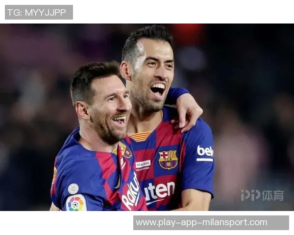 布斯克茨精准直塞助攻梅西单刀机会遗憾打偏错失良机 布斯克茨精准直塞助攻梅西单刀机会遗憾打偏错失良机