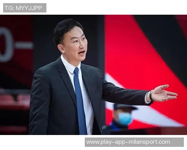 刘维伟小考杨瀚森左手右手拿刀的选择与米奇筷子的灵活运用 刘维伟小考杨瀚森左手右手拿刀的选择与米奇筷子的灵活运用