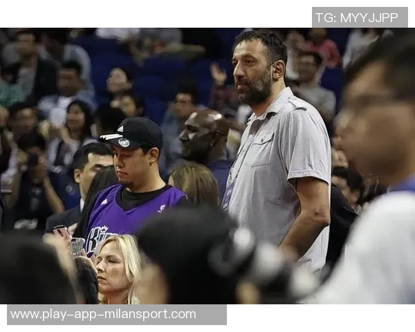 莺歌称赞拉贾科维奇注重细节的执教风格期待在他的指导下不断进步 莺歌称赞拉贾科维奇注重细节的执教风格期待在他的指导下不断进步