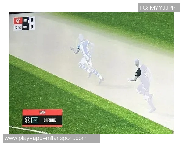 哈曼批评裁判缺乏VAR执法能力质疑迪亚斯越位判罚影响比赛公正性