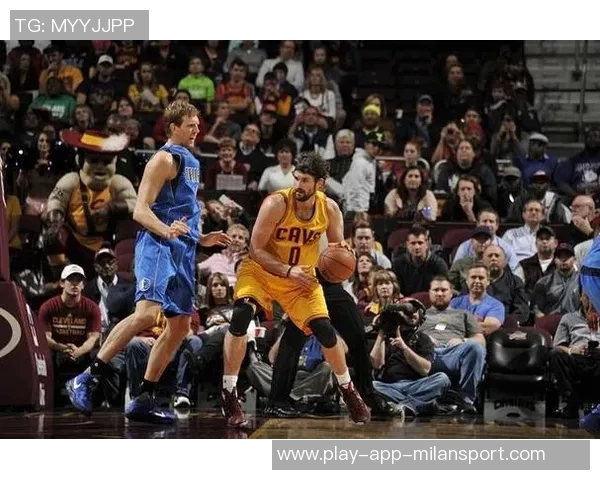 莫布里展现全能进攻能力精准外线三分助力球队再创佳绩 莫布里展现全能进攻能力精准外线三分助力球队再创佳绩