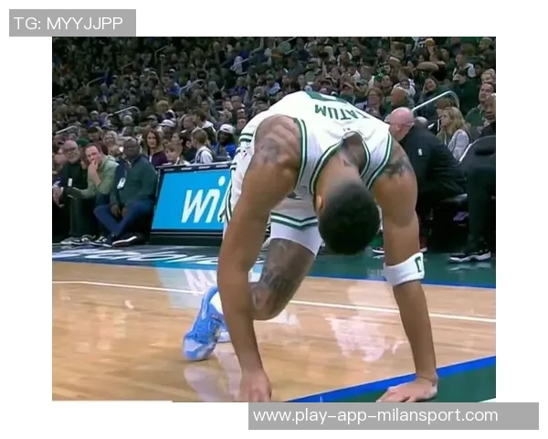 老里称赞字母哥人品佳认为他未获应有的裁判保护