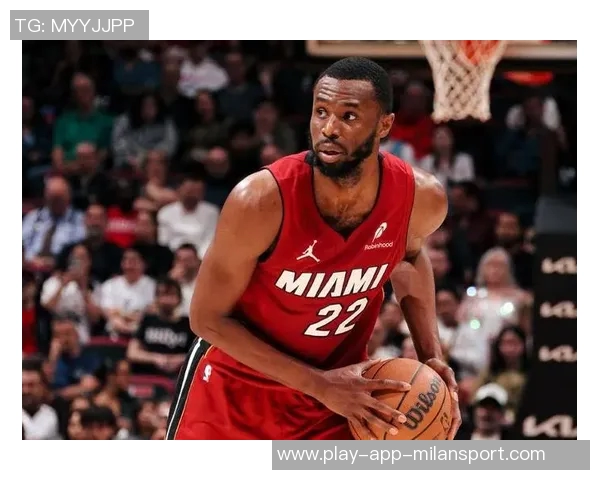 维金斯半场表现出色6中4砍下11分助攻与抢断均有贡献 维金斯半场表现出色6中4砍下11分助攻与抢断均有贡献