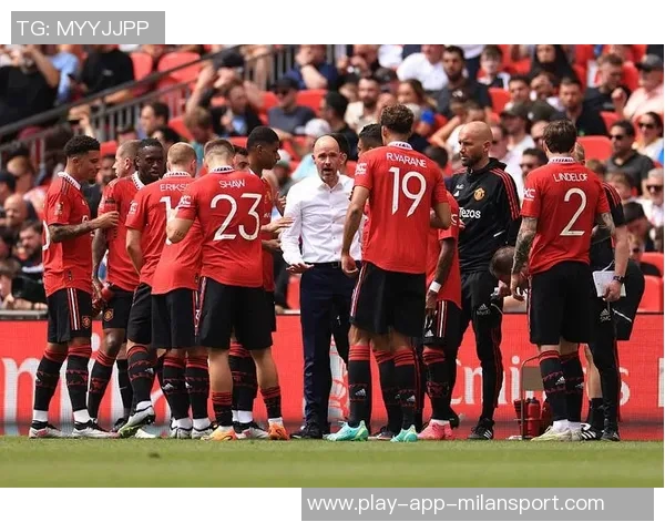 前竞购者批评曼联重金投入却忽视团队建设成果不彰 前竞购者批评曼联重金投入却忽视团队建设成果不彰