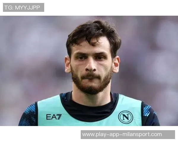 亚沙里谈意甲冠军形势表示尚早并回忆受伤经历感到震惊